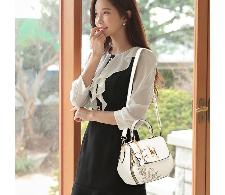 🛍️💖BOLSO MOONFLOWER✨Diseños únicos que te encantarán CON EL 50% DE DESCUENTO👛😍